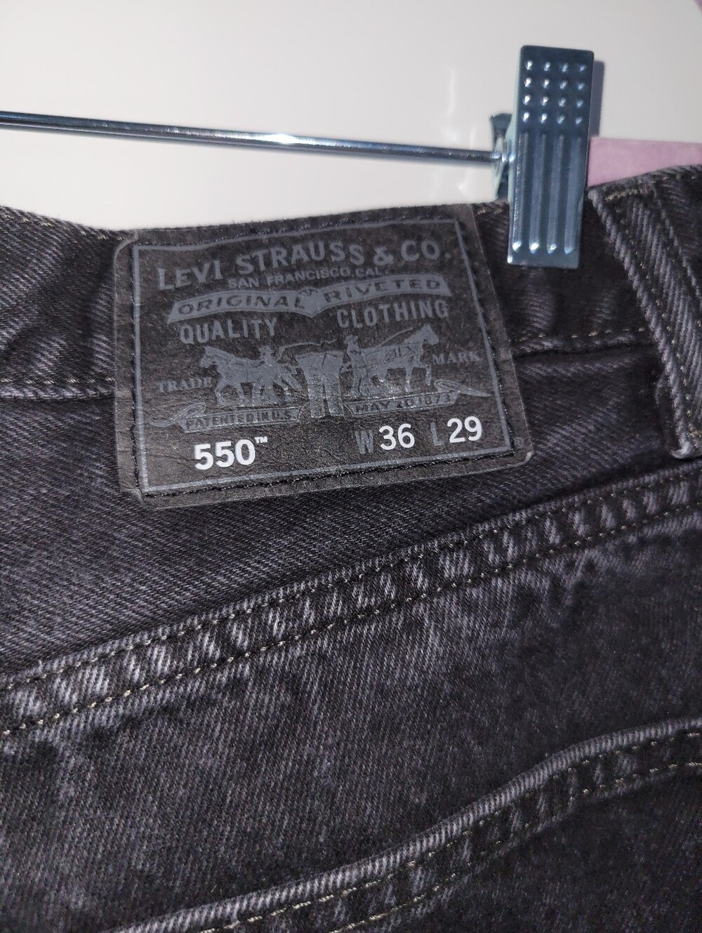 Levi's 550 Relaxed Fit Men's Jeans in Black